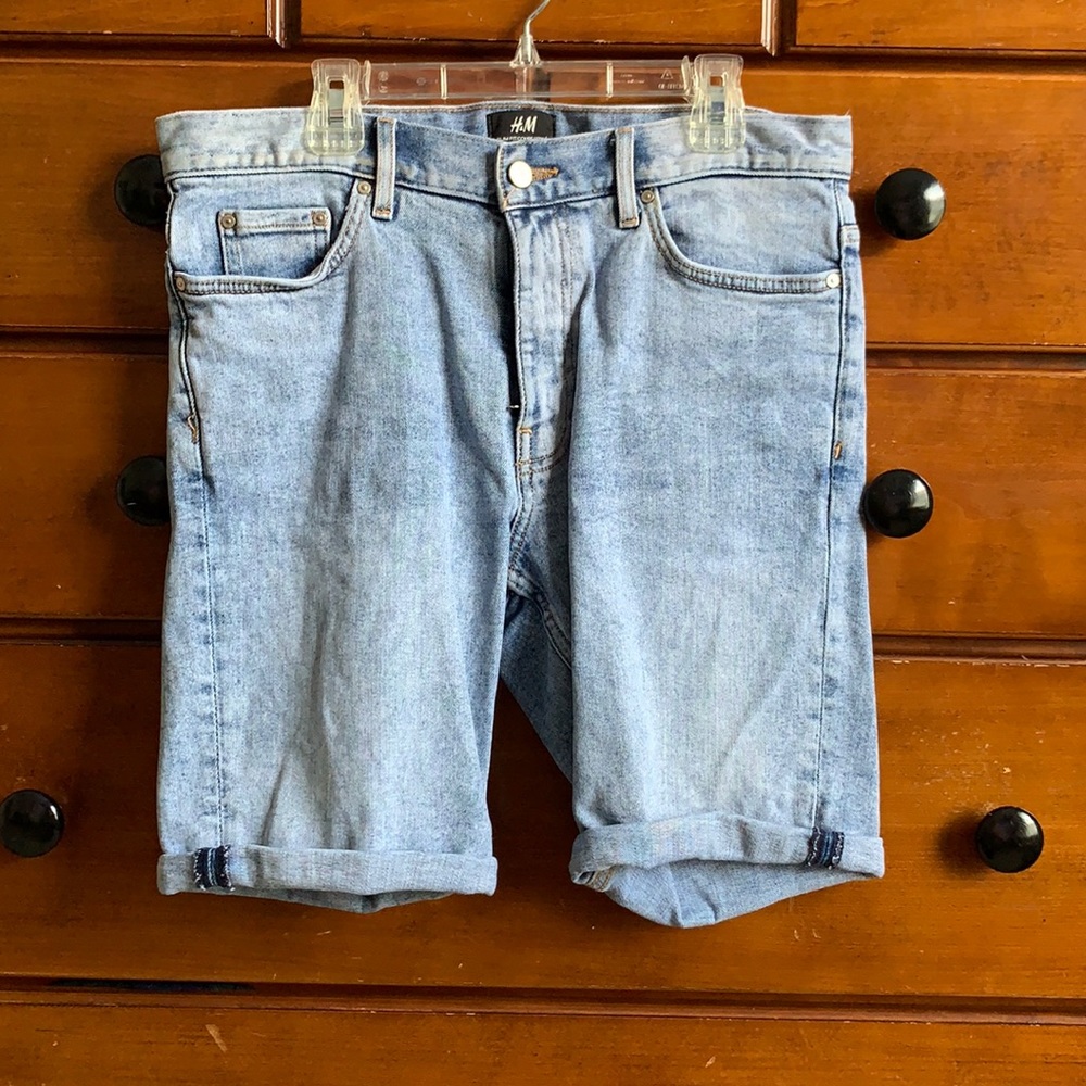 Whitewashed Jean Shorts